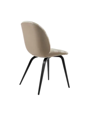 Beetle Dining Chair, Front Upholstered van GUBI in Kvadrat Sahco, Acca Stripe 0131, Black Stained Beech, New Beige – productfoto 3 van 5