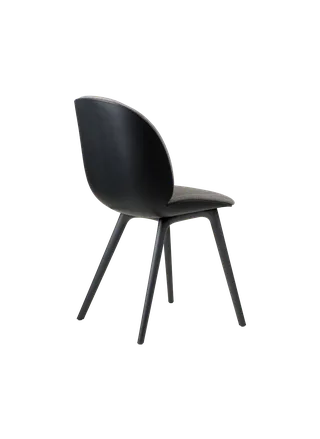 Beetle Dining Chair, Front Upholstered by GUBI in Remix 3, Kvadrat (152, Standard), Black, Black – product photo 2 of 6
