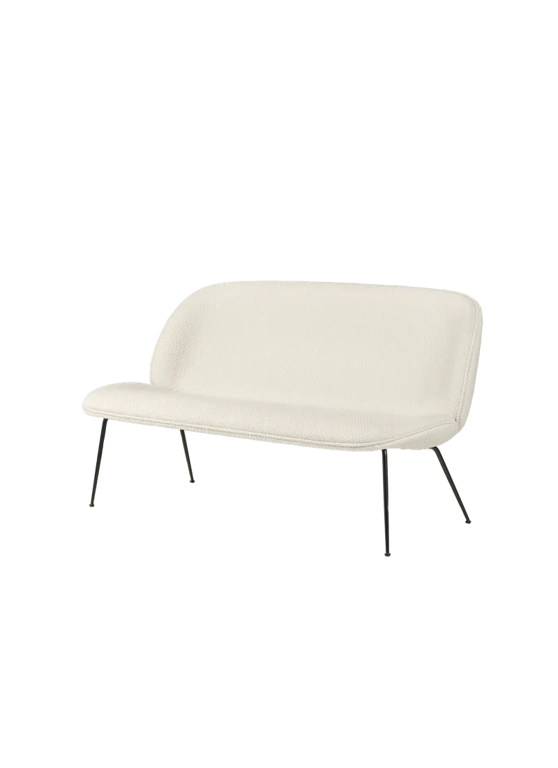Beetle Sofa by GUBI in Dora Boucle, Enzo Degli Angiuoni (0001, Standard), Black – product photo 7 of 7