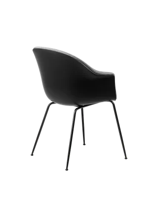 Bat Dining Chair, Front Upholstered von GUBI in Remix 3, Kvadrat (152, Standard), Conic base, Matt Black – Produktfoto 2 von 5