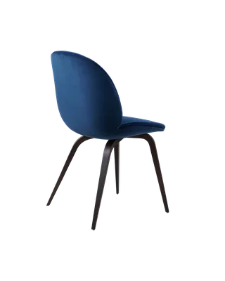 Beetle Dining Chair, Fully Upholstered von GUBI in Sunday, Dedar (003, Standard), Wood base, Smoked Oak – Produktfoto 3 von 5