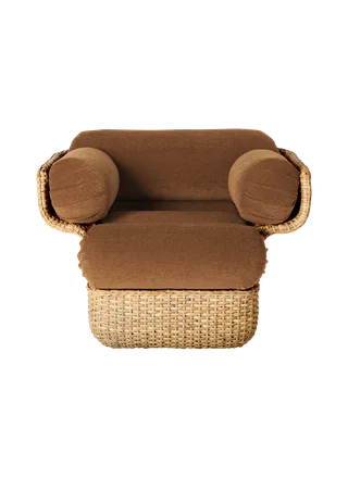 Basket Lounge Chair by GUBI in Belsuede Special FR, Dedar (003, Standard), Rattan – product photo 2 of 5