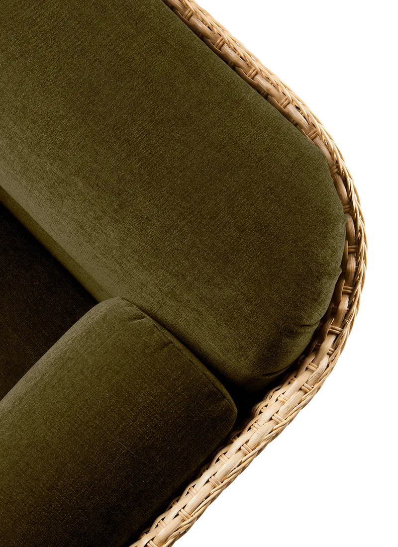 Basket Lounge Chair by GUBI in Mumble, Glamour Group (40, Standard), Rattan – product photo 4 of 5