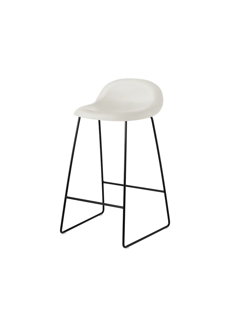 GUBI 3D Counter Stool, Un-Upholstered by GUBI in Alabaster White, Sledge base, Matt Black – product photo
