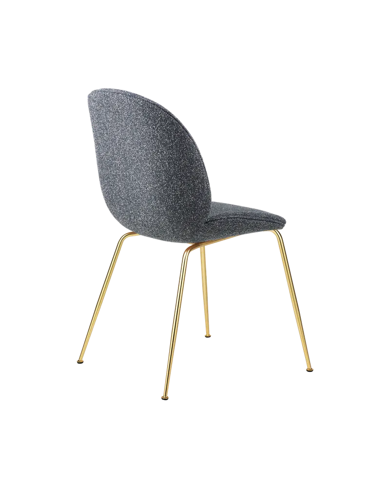 Beetle Dining Chair, Fully Upholstered von GUBI in Around Bouclé, Dedar (023, Standard), Conic base, Brass Semi Matt – Produktfoto 4 von 5
