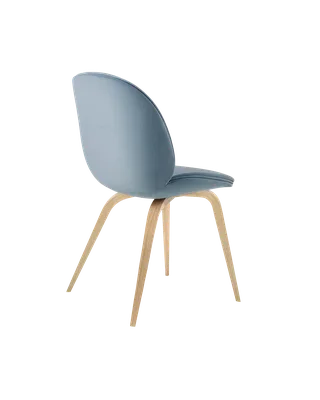 Beetle Dining Chair, Fully Upholstered van GUBI in Sunday, Dedar (002, Standard), Wood base, Oak Semi Matt Lacquered – productfoto 4 van 5
