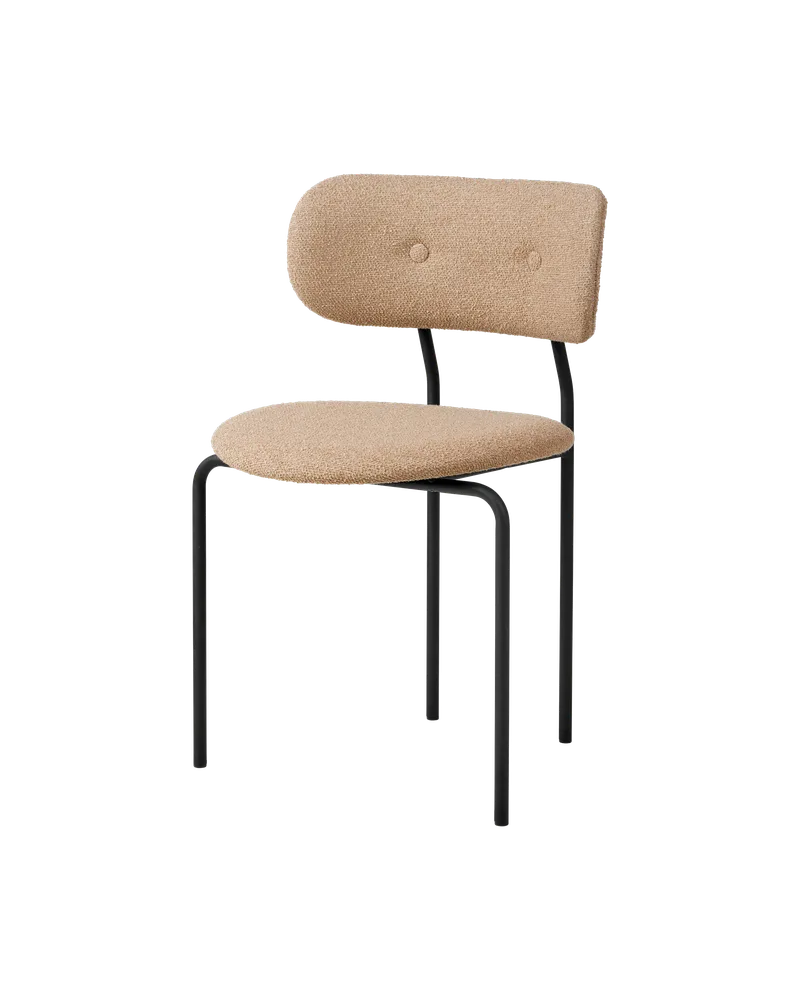 Coco Dining Chair, Fully Upholstered van GUBI in Around Bouclé, Dedar (004, Standard), Black, Matt Black – productfoto