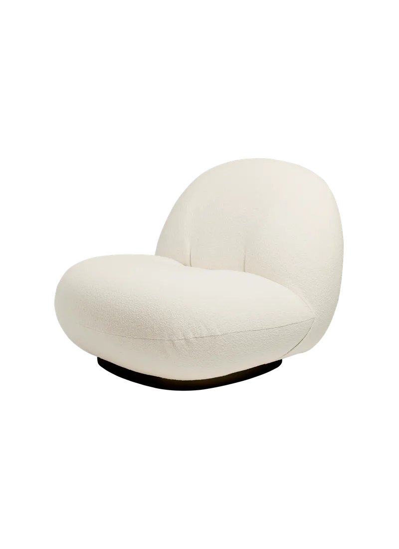 Pacha Lounge Chair by GUBI in Harp GUBI (24 Ivory), Fixed, Black – product photo