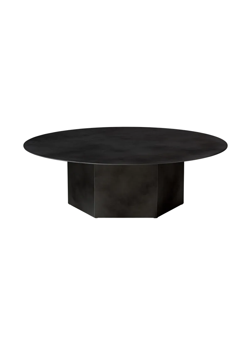 Epic Coffee Table, Round van GUBI in Midnight Black Steel, Midnight Black Steel, Ø110 cm – productfoto