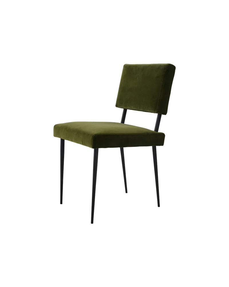 M-Chair Dining Chair by GUBI in Asator, Kvadrat (0974, Standard), Matt Black, EU – product photo