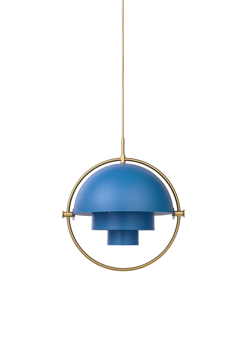 Multi-Lite Pendant von GUBI in Nordic Blue Matt, Brass, Ø32 × 16 cm, EU – Produktfoto