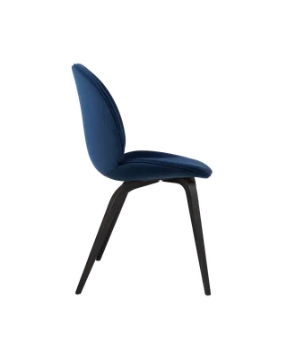 Beetle Dining Chair, Fully Upholstered von GUBI in Sunday, Dedar (003, Standard), Wood base, Black Stained Beech – Produktfoto 2 von 5