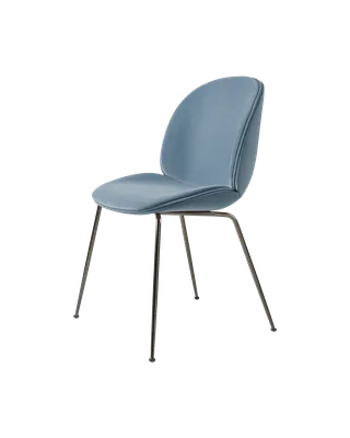 Beetle Dining Chair, Fully Upholstered von GUBI in Sunday, Dedar (002, Standard), Conic base, Black Chrome – Produktfoto 5 von 5