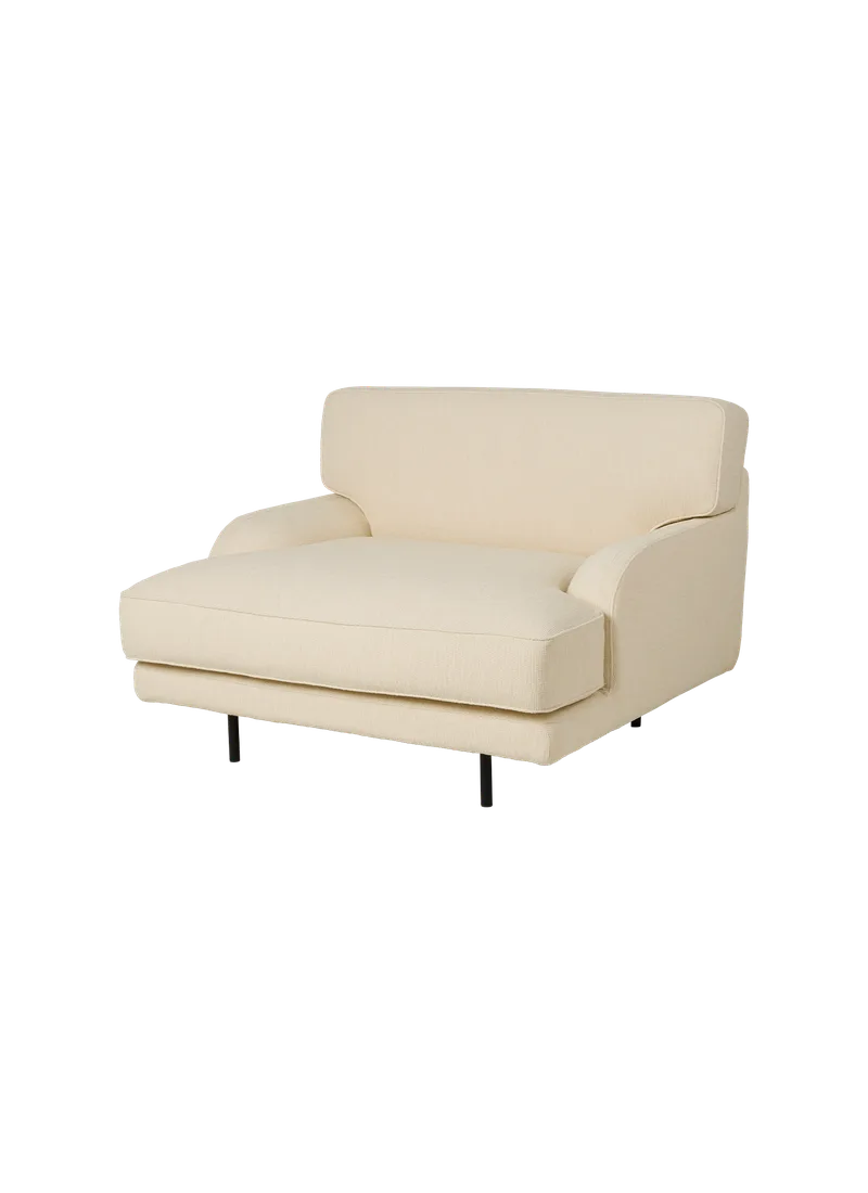 Flaneur Lounge Chair by GUBI in Bouclé, GUBI (001, Standard), Matt Black – product photo