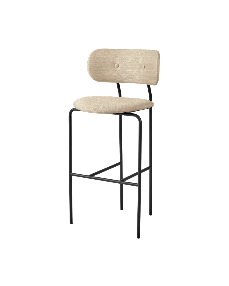 Coco Bar Chair, Fully Upholstered von GUBI in Tempt, Gabriel (61168, Standard), Black Semi Matt – Produktfoto