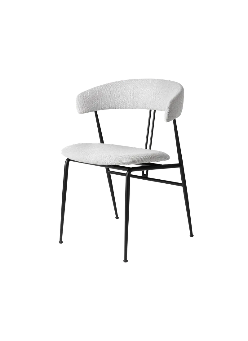 Violin Dining Chair, Fully Upholstered von GUBI in Tempt Gabriel (60152), Black – Produktfoto