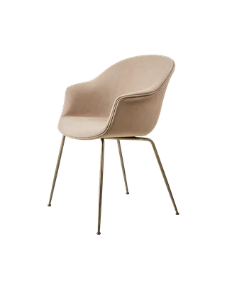 Bat Dining Chair, Fully Upholstered van GUBI in Remix 3, Kvadrat (233, Standard), Conic base, Antique Brass – productfoto 4 van 4