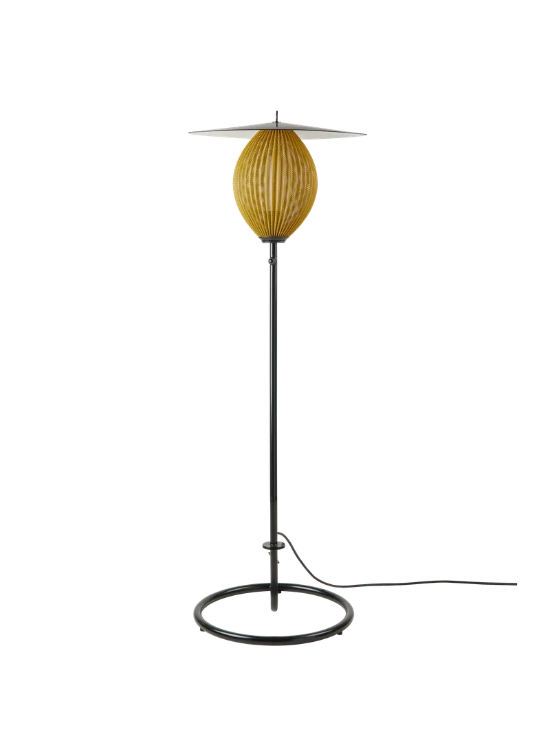 Satellite Floor Lamp, Outdoor van GUBI in Mustard Gold Semi Matt, EU – productfoto