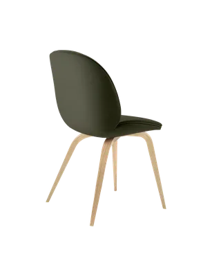 Beetle Dining Chair, Fully Upholstered von GUBI in Sunday, Dedar (018, Standard), Wood base, Oak Semi Matt Lacquered – Produktfoto 3 von 5
