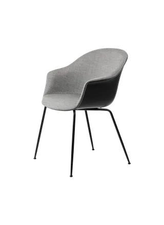 Bat Dining Chair, Front Upholstered von GUBI in Remix 3, Kvadrat (152, Standard), Conic base, Matt Black – Produktfoto 5 von 5