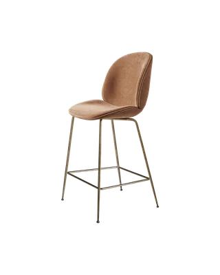 Beetle Counter Chair, Fully Upholstered von GUBI in Conic base, Antique Brass, Belsuede Special FR, Dedar (132, Standard) – Produktfoto 4 von 4