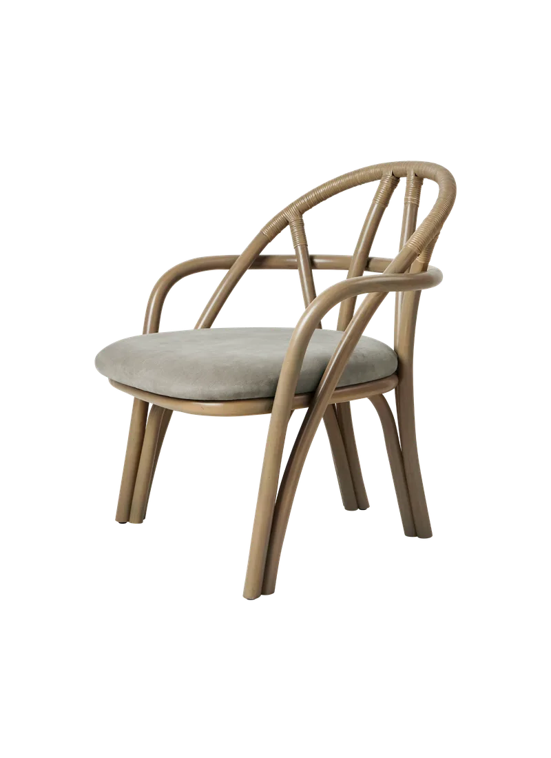 Bistra Lounge Chair by GUBI in Fustagno, GUBI (003, Standard), Olive Stained Rattan – product photo 7 of 7
