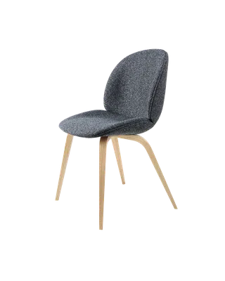 Beetle Dining Chair, Fully Upholstered von GUBI in Around Bouclé, Dedar (023, Standard), Wood base, Oak Semi Matt – Produktfoto 5 von 5