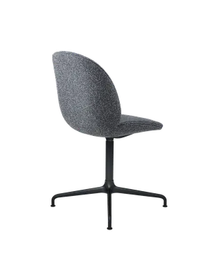 Beetle Meeting Chair, Fully Upholstered by GUBI in Around Bouclé, Dedar (023, Standard), 4-star base, Matt Black – product photo 3 of 5