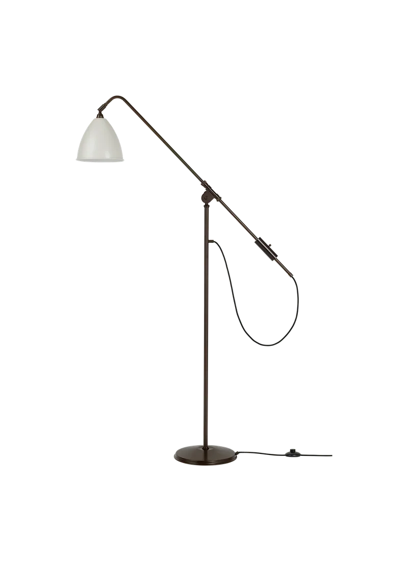 Bestlite BL4 Floor Lamp by GUBI in White Semi Matt, Black Brass, EU – product photo 3 of 3