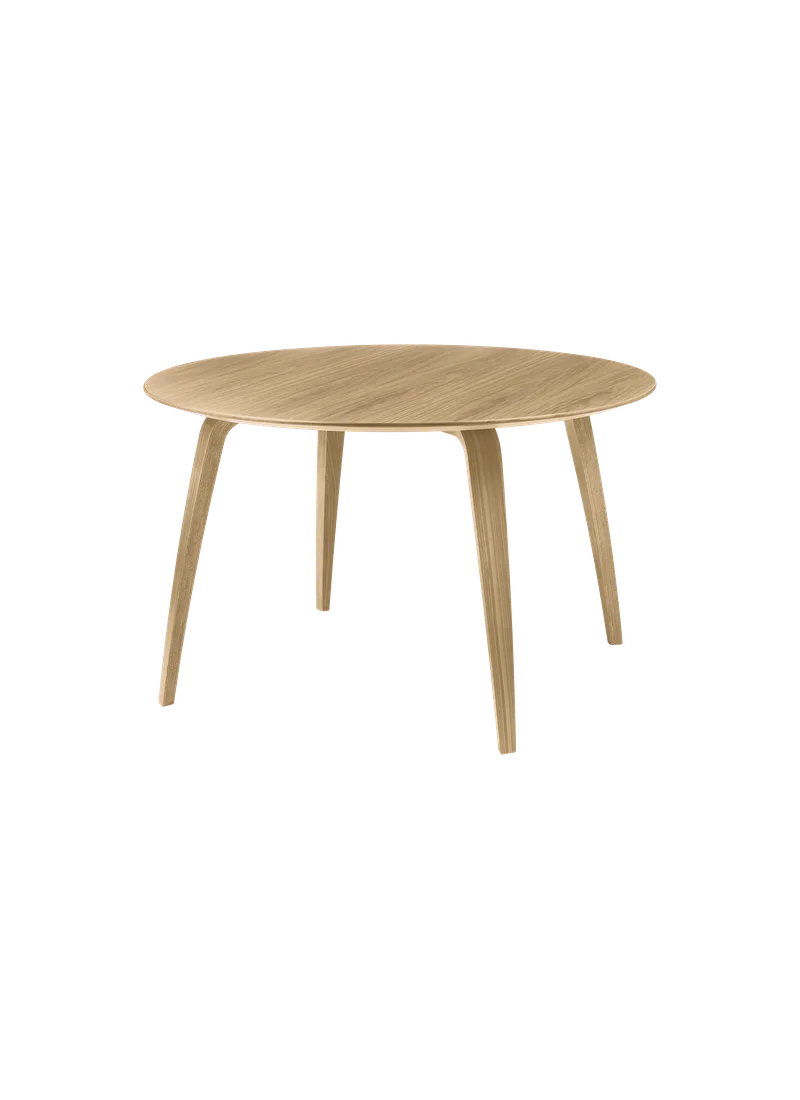 GUBI Dining Table, Round van GUBI in Oak Semi Matt Lacquered, Oak Semi Matt Lacquered, Ø120 – productfoto