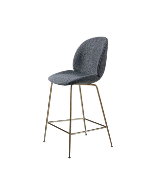 Beetle Bar Chair, Fully Upholstered von GUBI in Around Bouclé, Dedar (023, Standard), Antique Brass, Conic base – Produktfoto 5 von 6