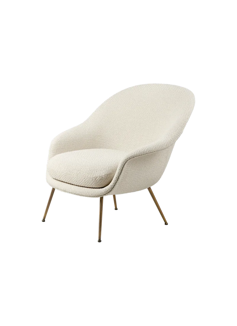 Bat Lounge Chair, Fully Upholstered van GUBI in Dora Boucle, Enzo Degli Angiuoni (0001, Standard), Antique Brass – productfoto 5 van 5