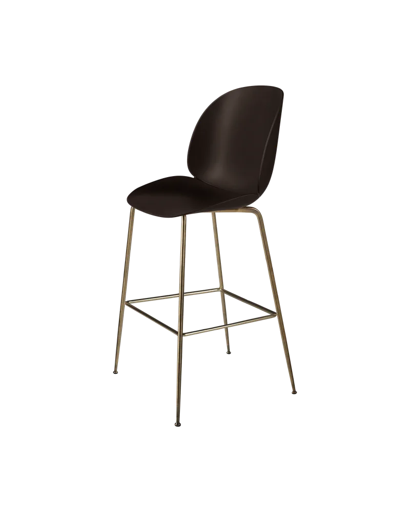 Beetle Bar Chair, Un-Upholstered van GUBI in Mocha Brown, Antique Brass, Conic base – productfoto 3 van 3