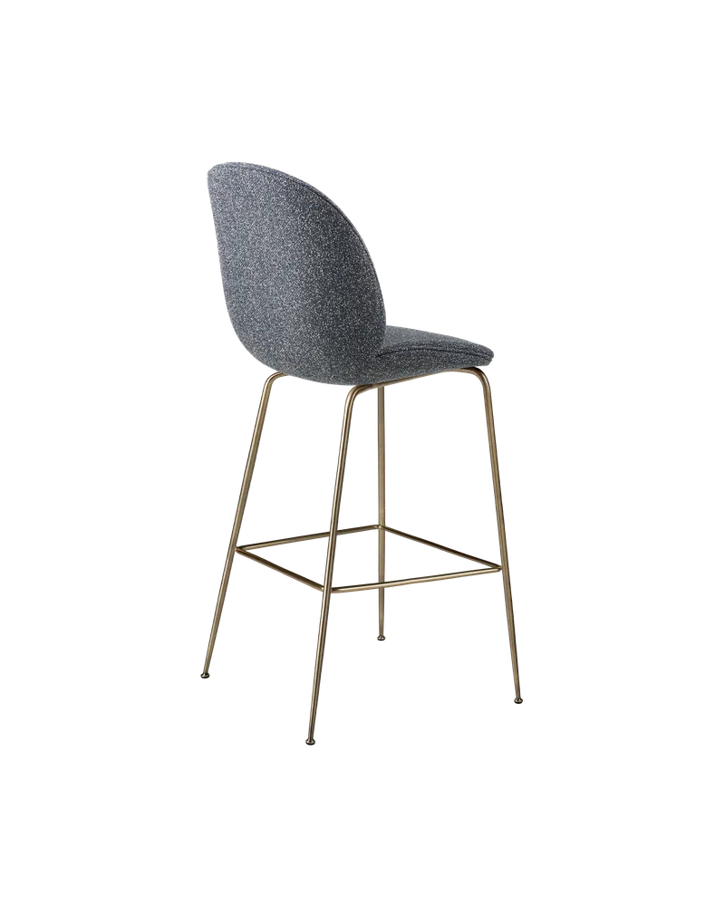 Beetle Bar Chair, Fully Upholstered von GUBI in Around Bouclé, Dedar (023, Standard), Antique Brass, Conic base – Produktfoto 1 von 6