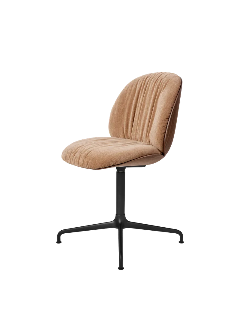 Beetle Soft Meeting Chair by GUBI in Belsuede Special FR, Dedar (132, Standard), 4-star base – product photo 1 of 2