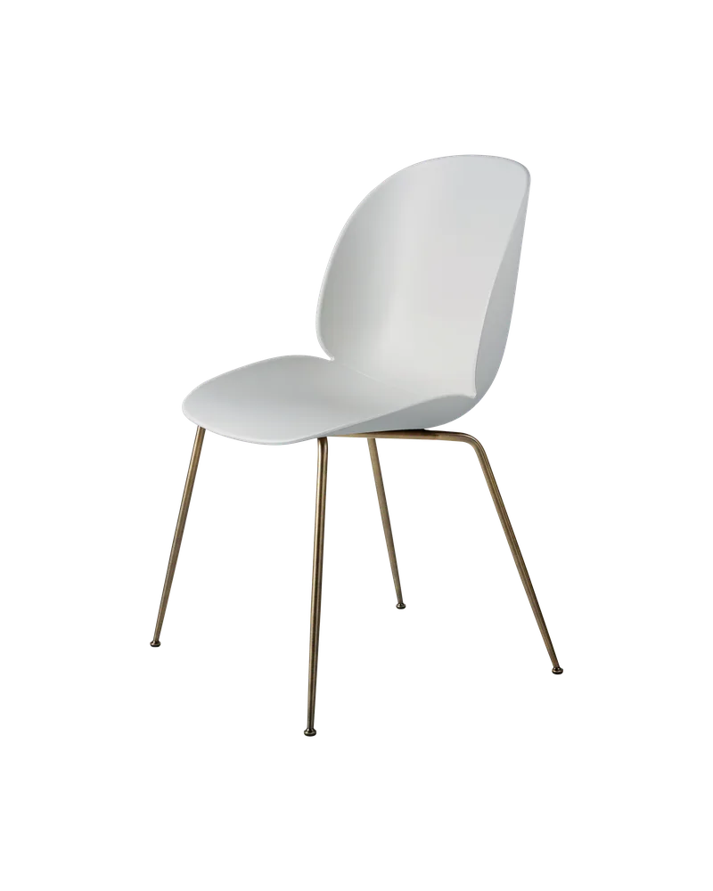 Beetle Dining Chair, Un-Upholstered van GUBI in Lunar Gray, Conic base, Antique Brass – productfoto 3 van 3