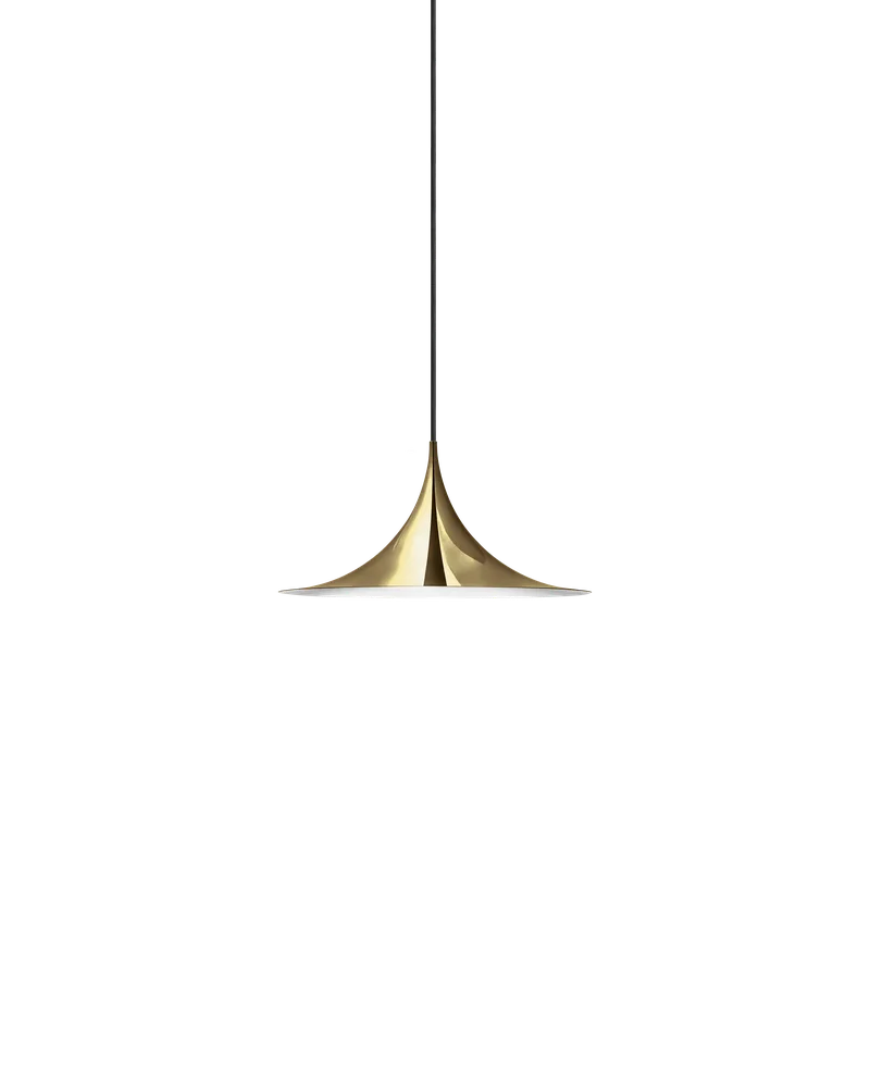 Semi Pendant de GUBI en Polished Brass, Ø30 × 15 cm, EU – photo du produit
