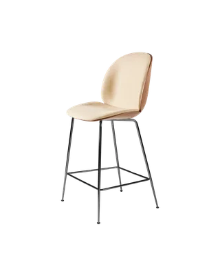 Beetle Counter Chair, 3D Veneer & Front Upholstered von GUBI in American Walnut Semi Matt Lacquered, Black Chrome, Flair Special FR, Dedar (134, Standard) – Produktfoto 2 von 2