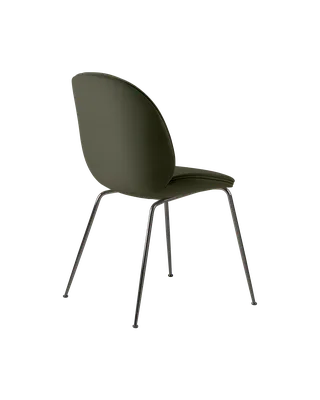 Beetle Dining Chair, Fully Upholstered von GUBI in Sunday, Dedar (018, Standard), Conic base, Black Chrome – Produktfoto 3 von 5