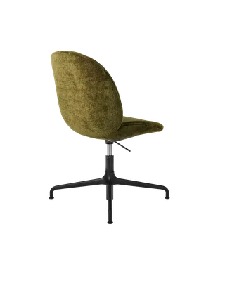 Beetle Meeting Chair, Fully Upholstered van GUBI in Mumble, Glamour Group (40, Standard), Height adjustable 4-star base, Matt Black – productfoto 2 van 4