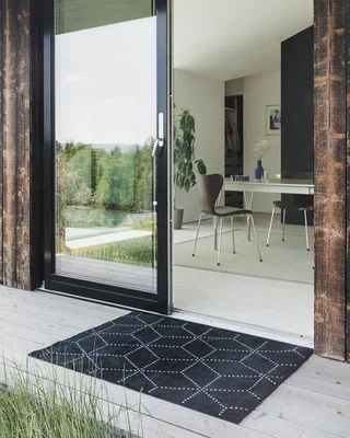 Hagl Black von Heymat in 60 × 85, Black – Ambientefoto 2 von 3