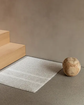 Løype Breezy Beige de Heymat en 60 × 85, Breezy Beige – photo d’ambiance 2 sur 5