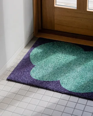 Heymat X Sight Unseen Emerald de Heymat en 58 × 81, Emerald – photo d’ambiance 2 sur 4