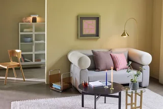 Elevate Side Table Olive van Hübsch – sfeerfoto 4 van 6