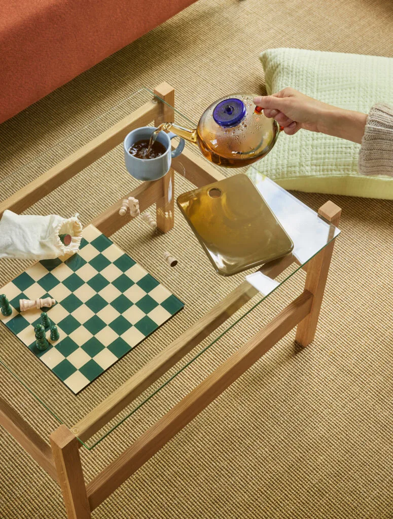 Ledge Side Table Natural de Hübsch – photo d’ambiance 5 sur 6