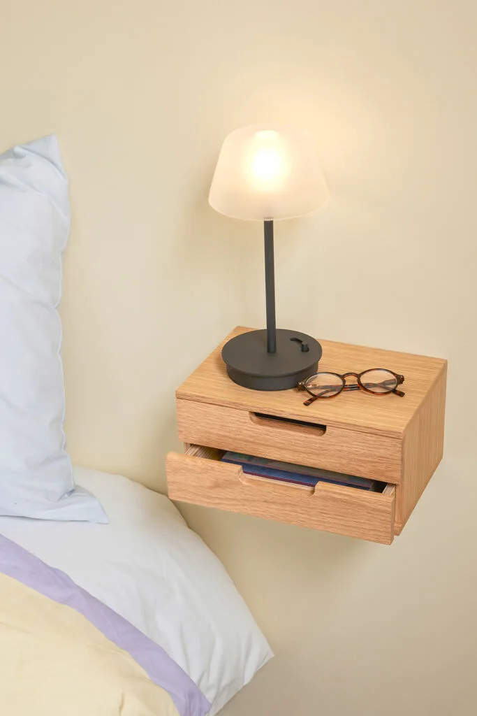 Salon Portable Lamp Black von Hübsch – Ambientefoto 7 von 9