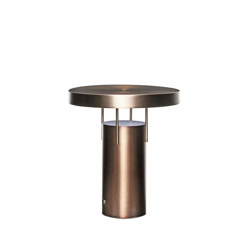 BringMe Portable Lamp Burnished brass von Hübsch – Produktfoto