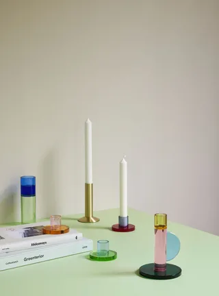 Astro Candlestick Pink de Hübsch – photo d’ambiance 1 sur 2