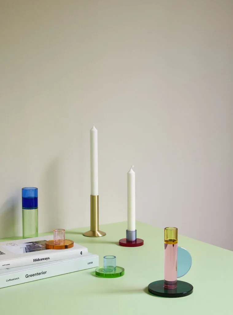 Astro Candlestick Pink de Hübsch – photo d’ambiance 1 sur 2
