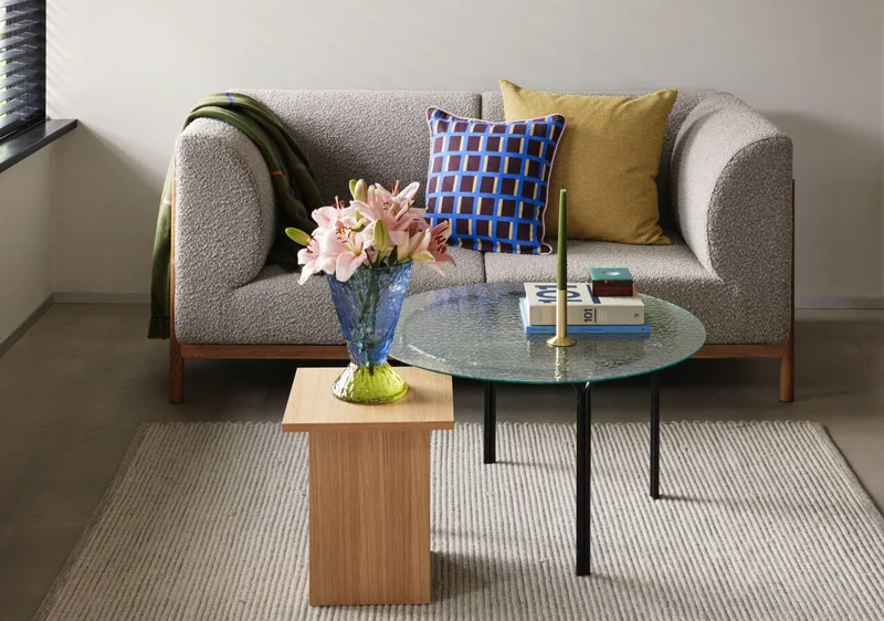 Abyss Vase Blue by Hübsch – interior photo 6 of 7